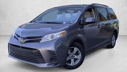 2020 Toyota Sienna LE