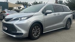 2021 Toyota Sienna LE 8-Passenger