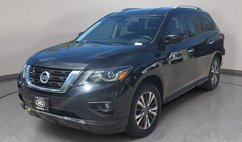 2018 Nissan Pathfinder SV