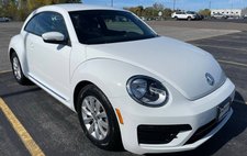 2019 Volkswagen Beetle S