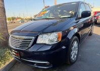 2016 Chrysler Town and Country Touring