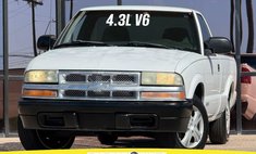 2002 Chevrolet S-10 LS