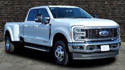2026 Ford Super Duty F-350 Lariat