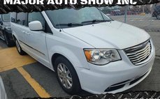2015 Chrysler Town and Country Touring