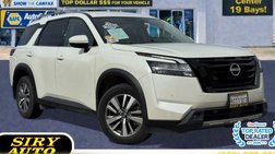2023 Nissan Pathfinder SL