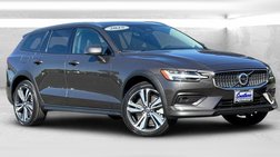 2025 Volvo V60 Cross Country B5 Plus