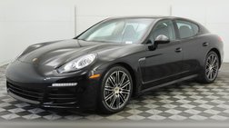 2016 Porsche Panamera 4