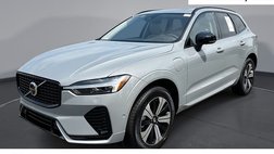 2024 Volvo XC60 Recharge T8 Plus Dark Theme