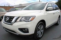2020 Nissan Pathfinder SV