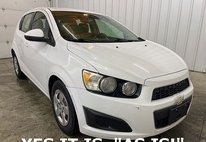 2014 Chevrolet Sonic LS Auto