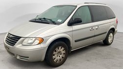 2005 Chrysler Town and Country FWD