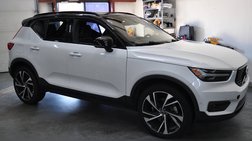 2019 Volvo XC40 T4 R-Design
