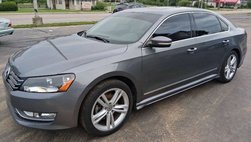 2015 Volkswagen Passat 3.6L V6 SEL Premium
