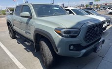 2023 Toyota Tacoma TRD Off-Road