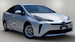 2020 Toyota Prius LE