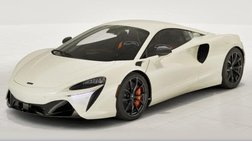 2023 McLaren Artura Base
