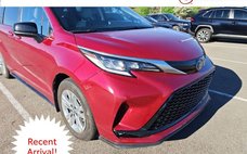 2023 Toyota Sienna XSE 7-Passenger