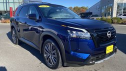 2024 Nissan Pathfinder SL