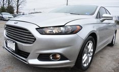 2013 Ford Fusion SE