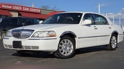 2010 Lincoln Town Car Signature Limited