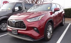 2023 Toyota Highlander Hybrid Platinum
