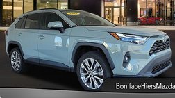 2022 Toyota RAV4 XLE Premium