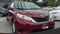 2012 Toyota Sienna LE