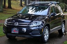 2017 Volkswagen Tiguan 2.0T Wolfsburg Edition