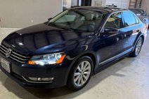 2012 Volkswagen Passat SEL
