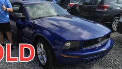 2005 Ford Mustang 2dr Cpe Premium