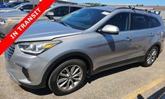 2017 Hyundai Santa Fe SE
