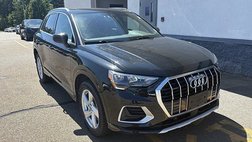 2022 Audi Q3 quattro Premium 40 TFSI