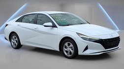 2022 Hyundai Elantra SE