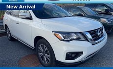 2019 Nissan Pathfinder SV