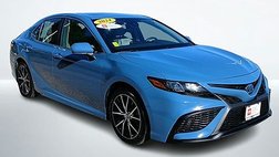 2024 Toyota Camry Hybrid SE