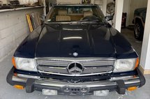 1987 Mercedes-Benz 560-Class 560 SL
