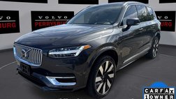 2023 Volvo XC90 Recharge T8 Ultimate Bright Theme 7P