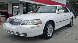 2010 Lincoln Town Car Signature Limited