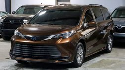 2021 Toyota Sienna LE 8-Passenger