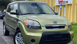 2011 Kia Soul +