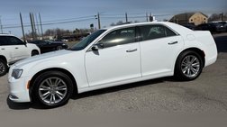 2016 Chrysler 300 C