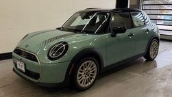2026 MINI Hardtop Cooper S Signature Trim