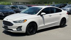 2020 Ford Fusion SE