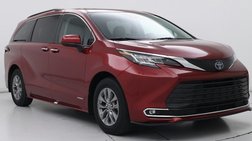 2021 Toyota Sienna XLE 7-Passenger