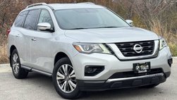 2020 Nissan Pathfinder S