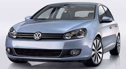 2012 Volkswagen GTI 2.0T 4-Door FWD with Convenience and Sunroof