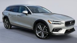 2025 Volvo V60 Cross Country B5 Plus