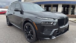 2023 BMW X7 M60i