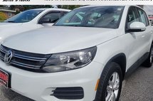 2015 Volkswagen Tiguan S