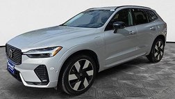 2023 Volvo XC60 Recharge T8 Ultimate Dark Theme